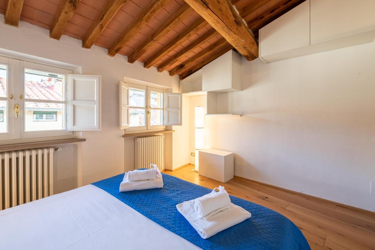 Casa San Paolino Dentro Le MuraElegant Flat Wifi E Selfcheckin Lucca Exterior foto